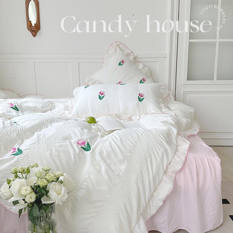 Obbty Coquette Room Tulip Ruffle Bedding Set