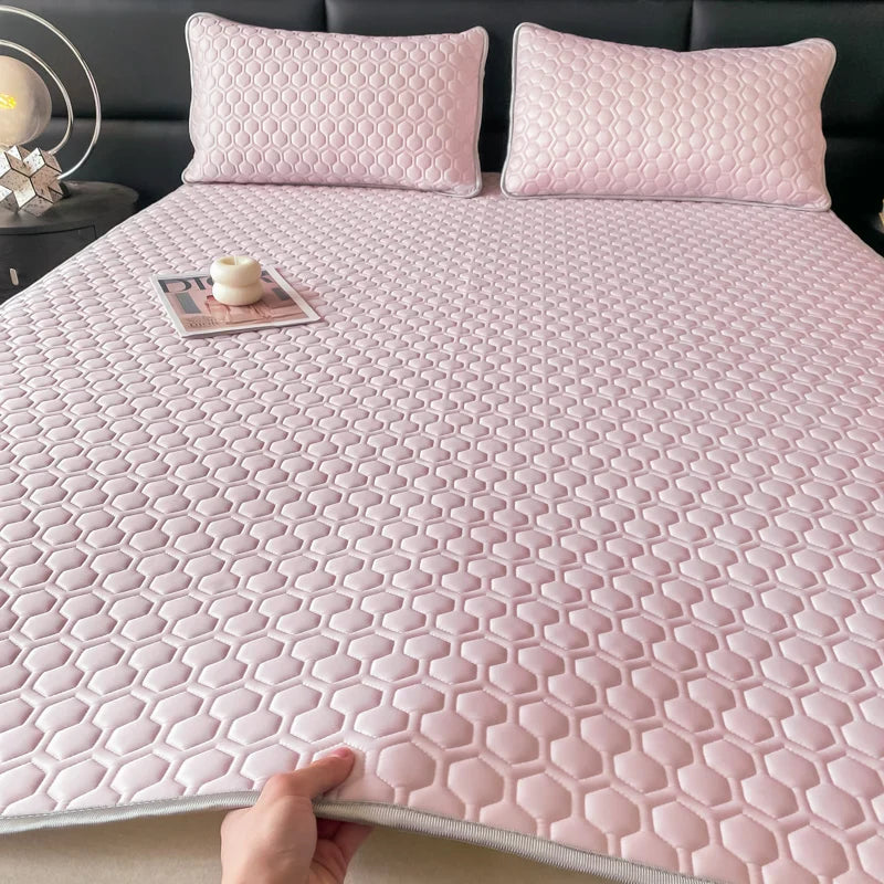 Obbty Thicken Natural Latex Cooling Mat for Bed High-quality Cool Feeling Rayon Bed Sheet Set Breathable Ice Silk Summer Mat for Bed