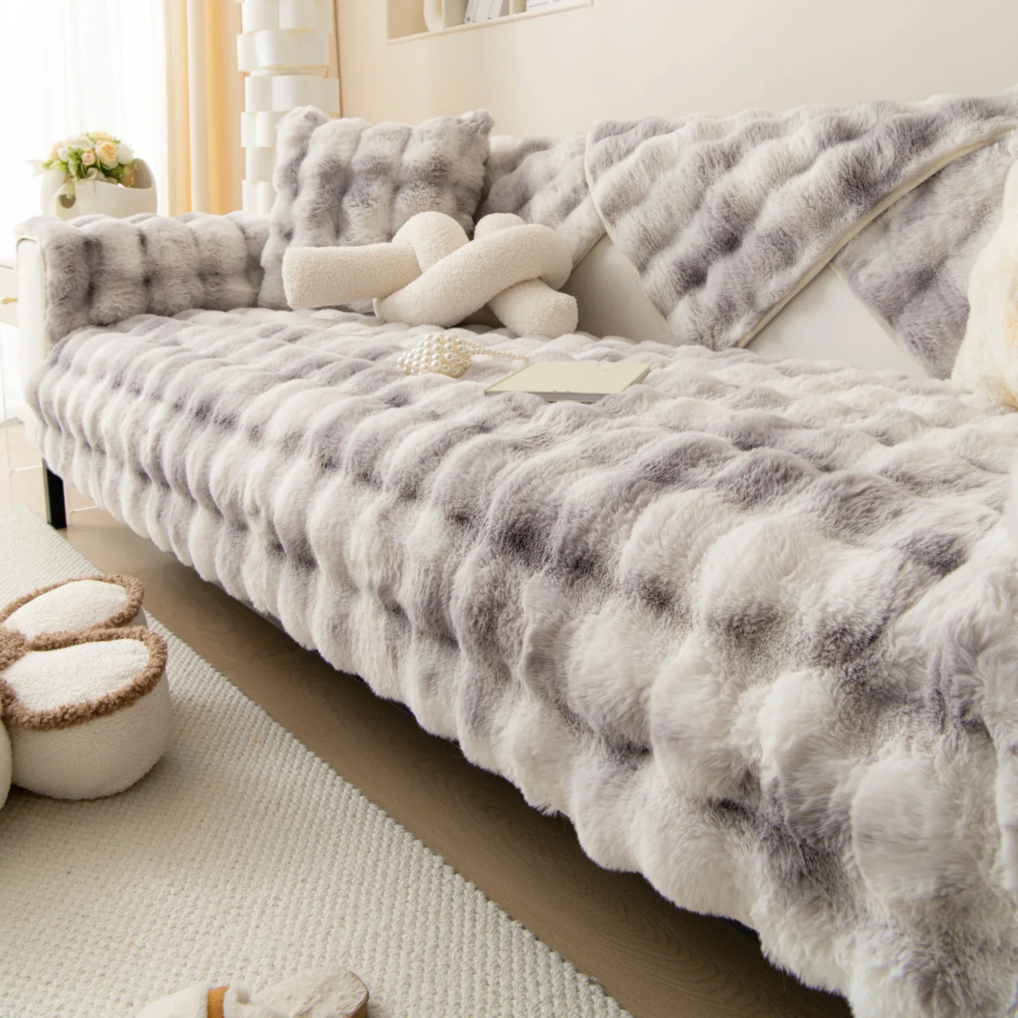 Obbty Thicken Imitation Rabbit Fur Plush Sofa Slipcover Non-slip  Soft Sofa Towel Couch Cushion for Living Room Modern Home Decor