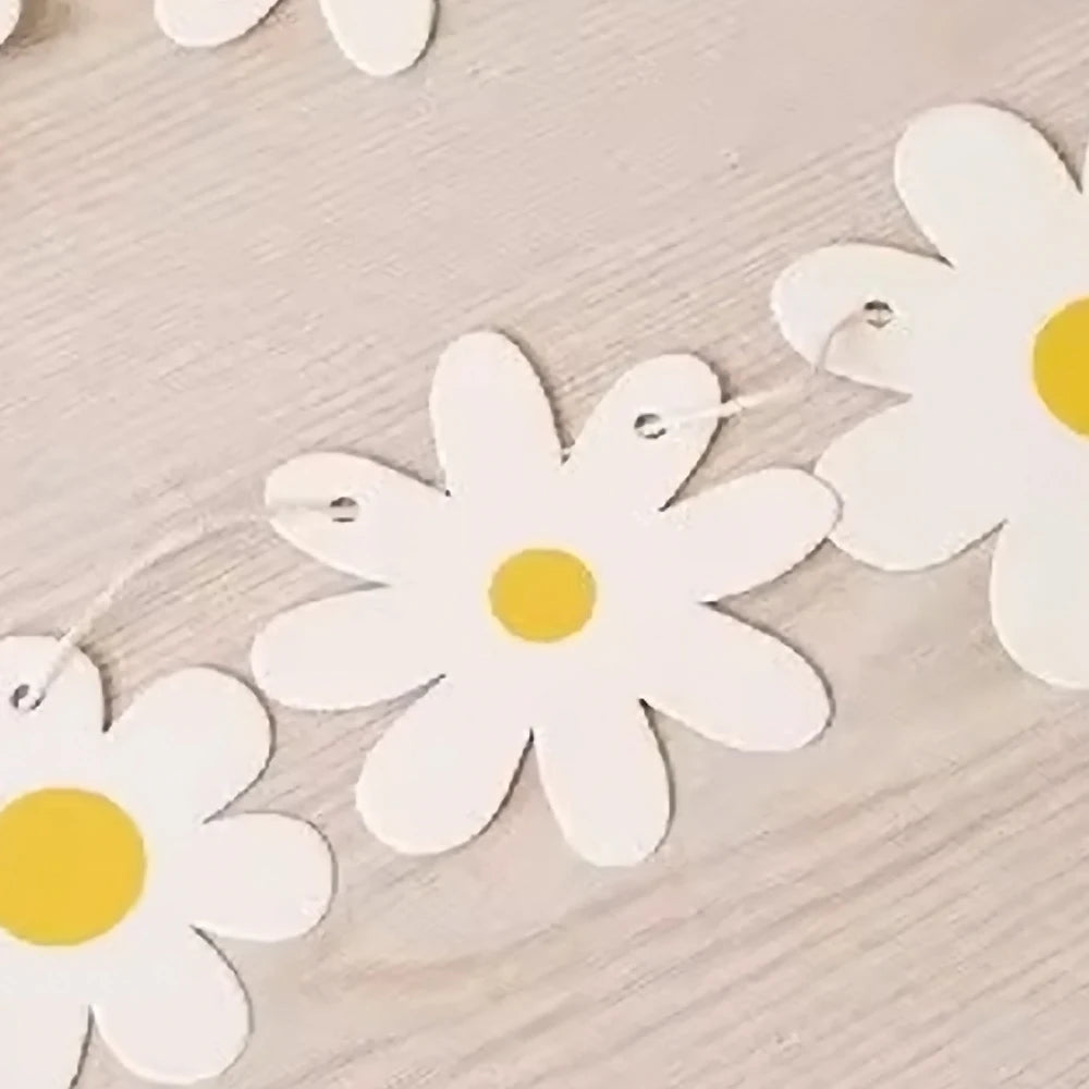 Obbty 2PCS White Daisy Flags Floral Banner Birthday Party Decoration