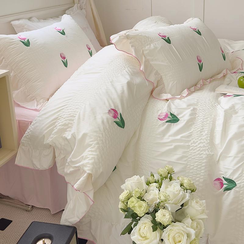 Obbty Coquette Room Tulip Ruffle Bedding Set