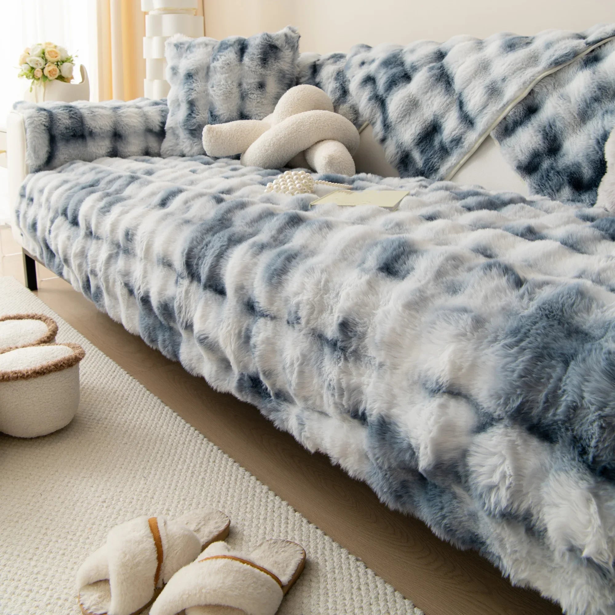 Obbty Thicken Imitation Rabbit Fur Plush Sofa Slipcover Non-slip  Soft Sofa Towel Couch Cushion for Living Room Modern Home Decor