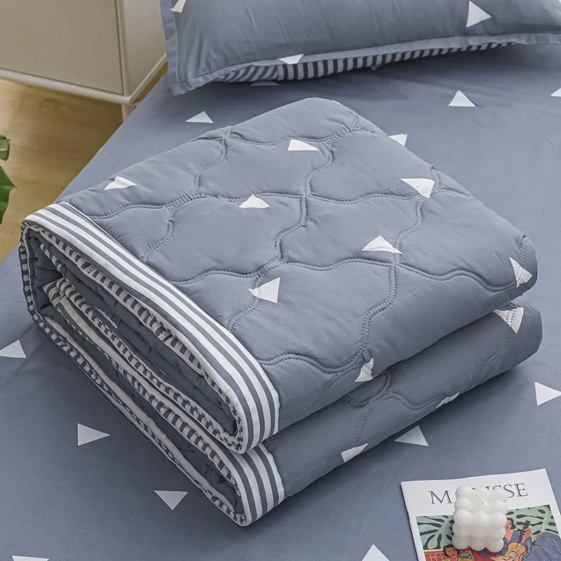 Obbty Daisy Print Spring Summer Quilt Queen Mechanical Wash Comfortable Comforter Single Double Blanket Quilts for Children Adults