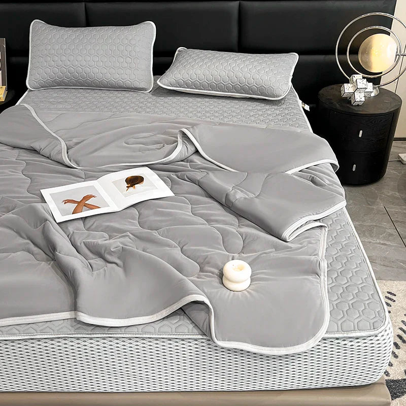 Obbty -  New Cool Feeling Summer Blanket Set with Latex Bed Mat Air Condition Comforter Bedding Sets Lightweight Breathable Cooling Quilt