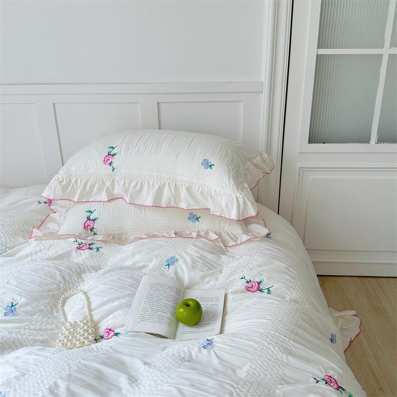 Obbty Coquette Aesthetic Ruffle Bedding Set