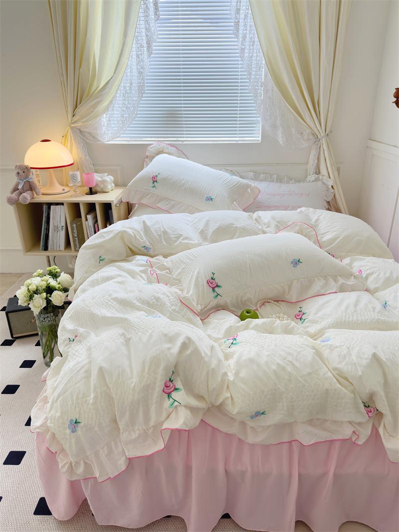 Obbty Coquette Aesthetic Ruffle Bedding Set