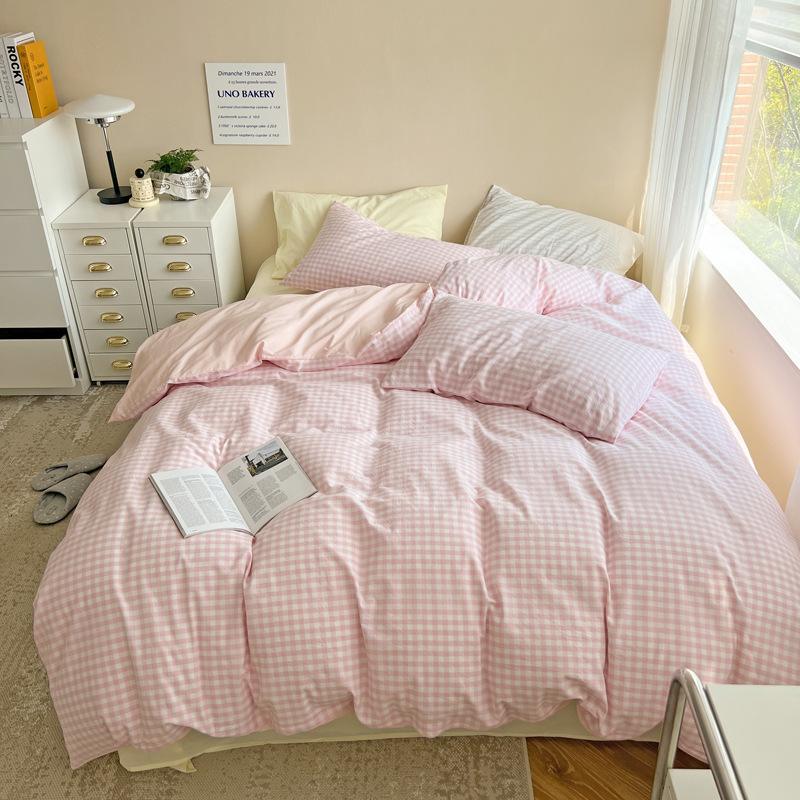 Obbty Pastel Plaid Bedsheet Set